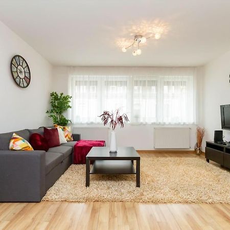 Apartament Family Lux Lounge In Voeroesmarty Street By Nw Budapeszt Zewnętrze zdjęcie